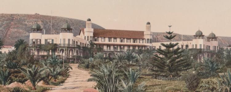 Postcard of Hotel Santa Catalina from the collection of Manuel Jesus Martin Martinez.
